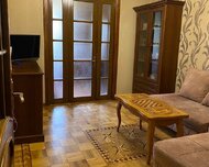 Nizami rayonu , 8-ci kilometr qəs., 3 otaq