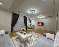 Binəqədi rayonu , 8-ci mikrorayon qəs., 4 otaq