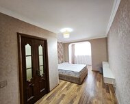 Nizami rayonu , Qara Qarayev m., 3 otaq