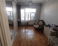 Nəsimi rayonu , Memar Əcəmi m., 5 otaq