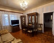 Sumqayıt ş., Köhnə tikili , 4 otaq