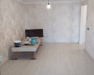 Gəncə ş., Köhnə tikili , 1 otaq