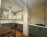 Binəqədi rayonu , 8-ci mikrorayon qəs., 4 otaq