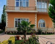 Xudat ş., Həyət evi / Villa , 8 otaq
