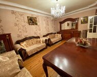 Suraxanı rayonu , Qaraçuxur qəs., 4 otaq