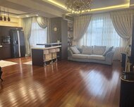 Səbail rayonu , Badamdar qəs., 4 otaq