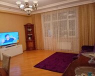 Nizami rayonu , 8-ci kilometr qəs., 3 otaq