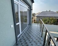 Suraxanı rayonu , Binə qəs., 5 otaq