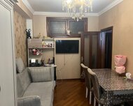 Nizami rayonu , 8-ci kilometr qəs., 2 otaq