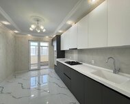 Nizami rayonu , 8-ci kilometr qəs., 4 otaq