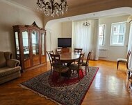 Nəsimi rayonu , 28 May m., 4 otaq