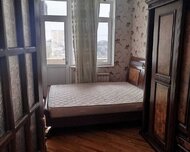 Nizami rayonu , 8-ci kilometr qəs., 3 otaq