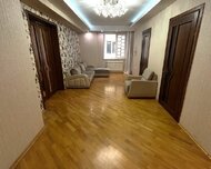 Yasamal rayonu , İnşaatçılar m., 3 otaq