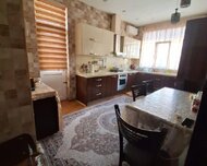 Nizami rayonu , Qara Qarayev m., 3 otaq