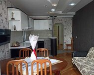 Nizami rayonu , 8-ci kilometr qəs., 3 otaq