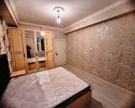 Nizami rayonu , 8-ci kilometr qəs., 2 otaq