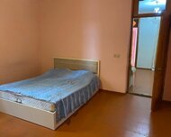 Nizami rayonu , Koroğlu m., 3 otaq