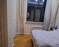 Binəqədi rayonu , 4-cü mikrorayon qəs., 2 otaq