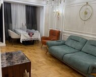 Binəqədi rayonu , 8-ci mikrorayon qəs., 3 otaq