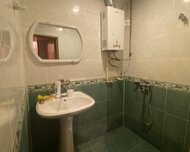 Nizami rayonu , 8-ci kilometr qəs., 2 otaq