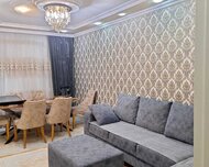 Suraxanı rayonu , Qaraçuxur qəs., 5 otaq