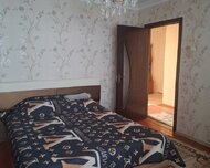 Suraxanı rayonu , Qaraçuxur qəs., 4 otaq