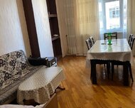 Binəqədi rayonu , 8-ci mikrorayon qəs., 2 otaq