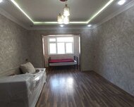 Sumqayıt ş., Köhnə tikili , 4 otaq