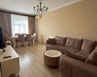 Suraxanı rayonu , Qaraçuxur qəs., 3 otaq