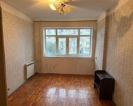 Sumqayıt ş., Köhnə tikili , 3 otaq