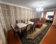 Nizami rayonu , 8-ci kilometr qəs., 4 otaq