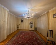 Xırdalan ş., Köhnə tikili , 3 otaq