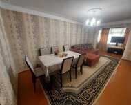 Nizami rayonu , 8-ci kilometr qəs., 3 otaq