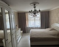 Sumqayıt ş., Köhnə tikili , 4 otaq