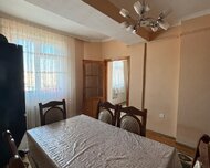 Nizami rayonu , 8-ci kilometr qəs., 3 otaq