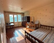 Xırdalan ş., Köhnə tikili , 1 otaq