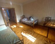 Nizami rayonu , 8-ci kilometr qəs., 3 otaq