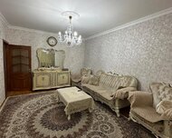 Sumqayıt ş., Köhnə tikili , 4 otaq