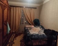 Nizami rayonu , 8-ci kilometr qəs., 5 otaq