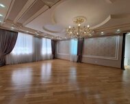 Nəsimi rayonu , 4 otaq