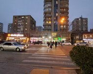 Yasamal rayonu , İnşaatçılar m., 3 otaq