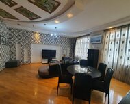 Nizami rayonu , Qara Qarayev m., 3 otaq