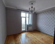 Suraxanı rayonu , Qaraçuxur qəs., 2 otaq