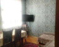 Suraxanı rayonu , Qaraçuxur qəs., 5 otaq