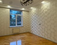 Sumqayıt ş., Köhnə tikili , 3 otaq