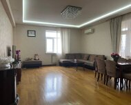 Yasamal rayonu , Yasamal qəs., 4 otaq