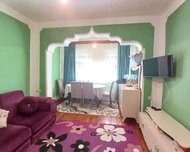 Nizami rayonu , 8-ci kilometr qəs., 3 otaq