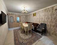 Sumqayıt ş., Köhnə tikili , 3 otaq