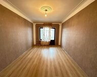 Binəqədi rayonu , 9-cu mikrorayon qəs., 3 otaq