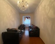 Xırdalan ş., Köhnə tikili , 3 otaq